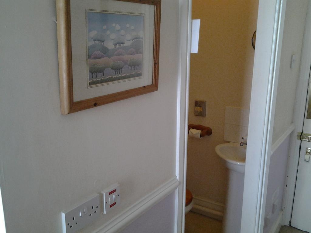 No. 9 Guest House ランディドノー 部屋 写真